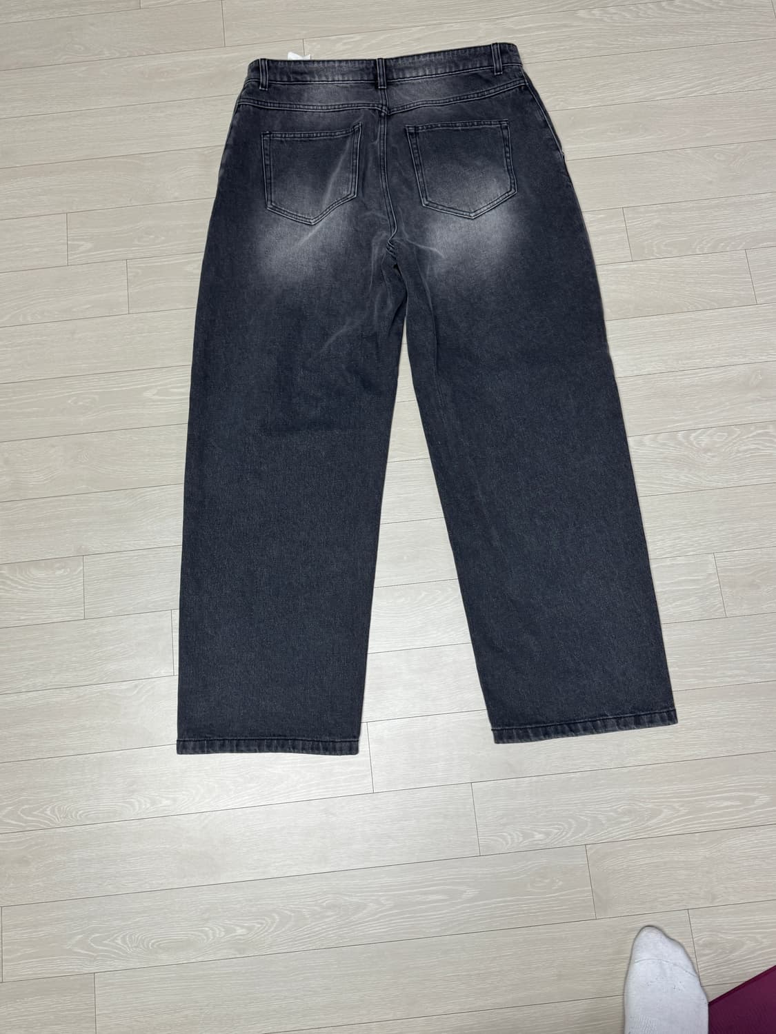 쿠어 워시드 원턱 라운드 데님 팬츠 (워시드그레이) 상품이미지3