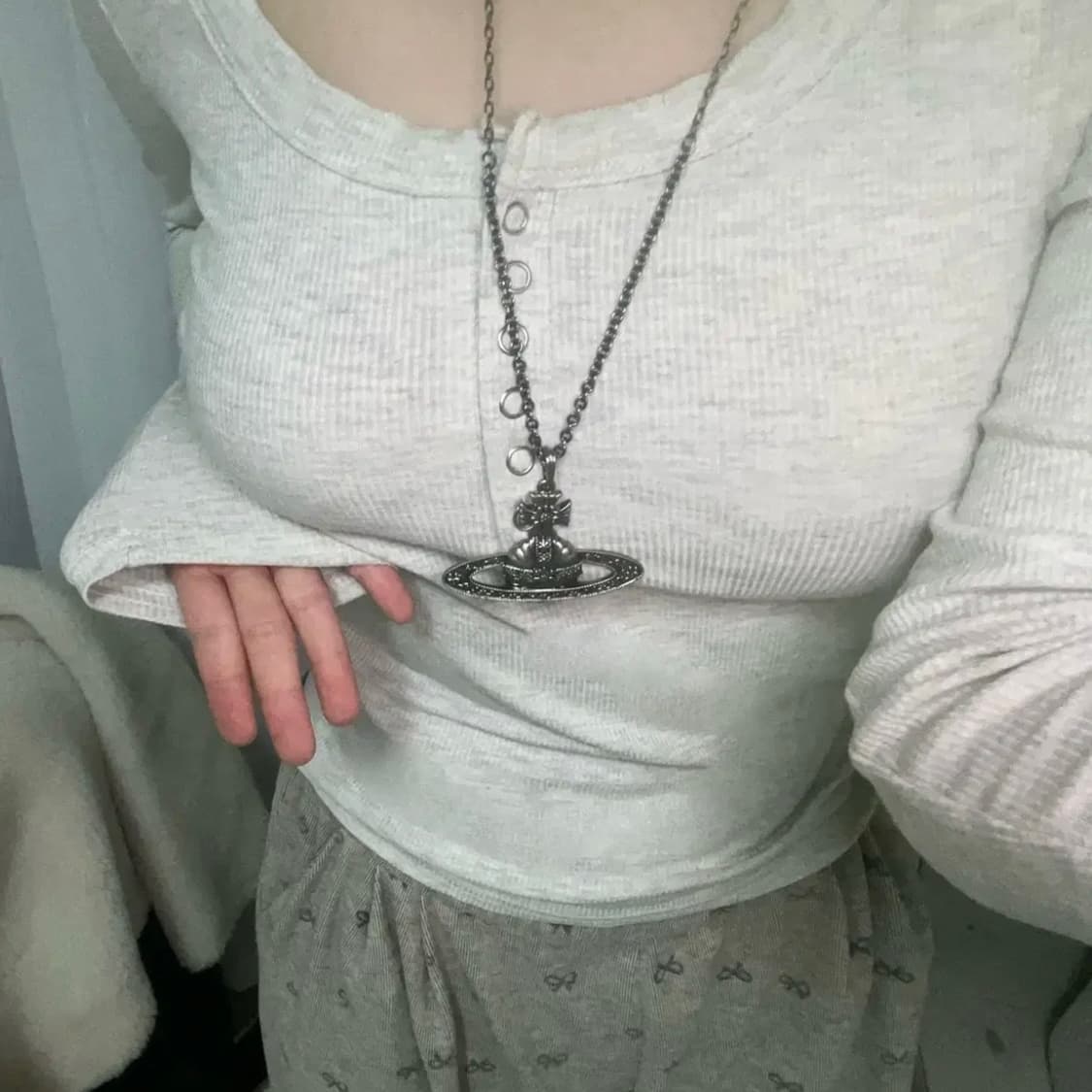 비비안웨스트우드 황동 빅 orb 목걸이 상품이미지10