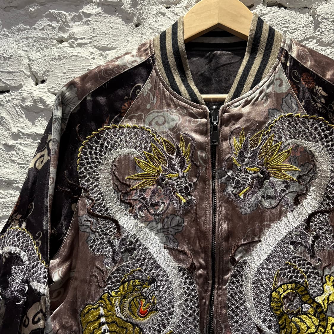 빈티지 호랑이,용 자수 바시티 자켓 상품이미지4