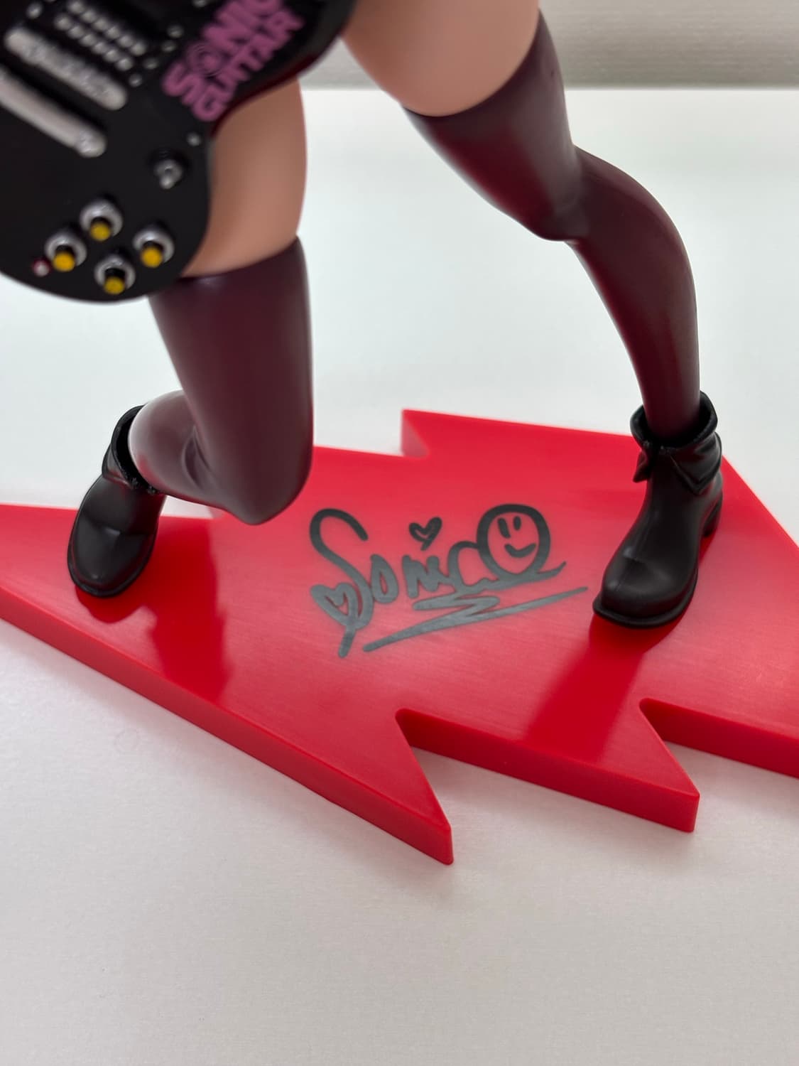 슈퍼소니코 프리미엄 피규어 A상 핑크 미소녀 기타 블랙 반프레스토 상품이미지7