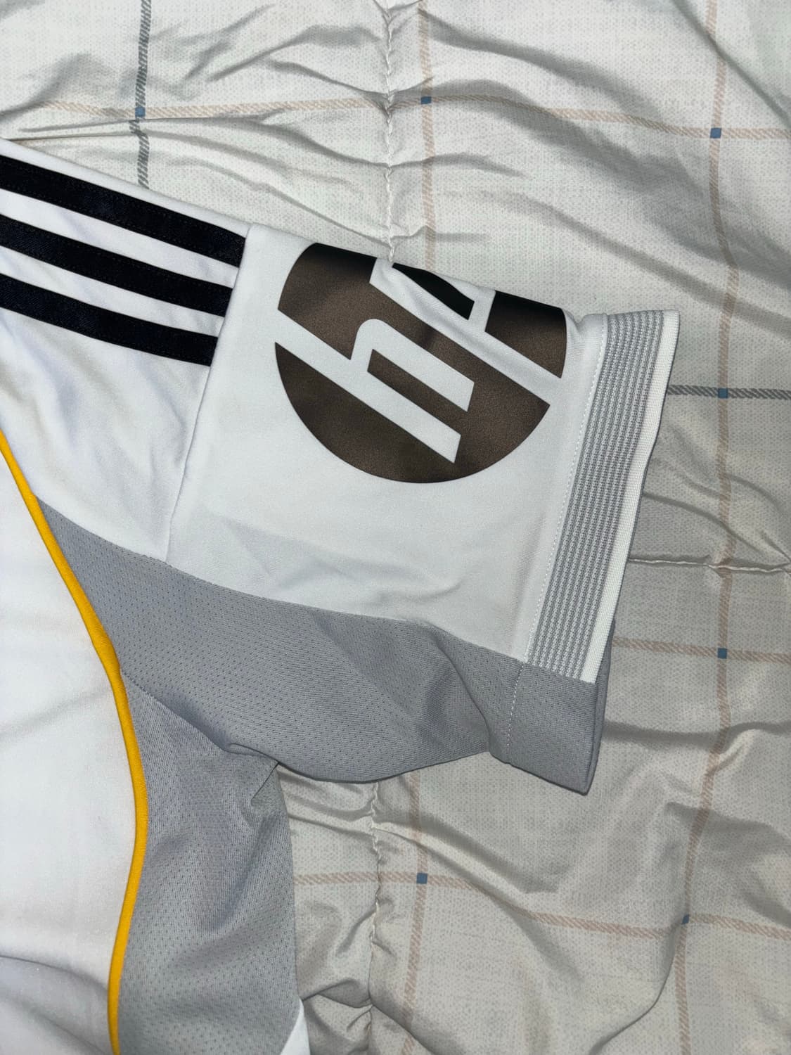 아디다스 레알 마드리드 2025/26 홈 저지 화이트 - KR 사이즈 M 상품이미지5