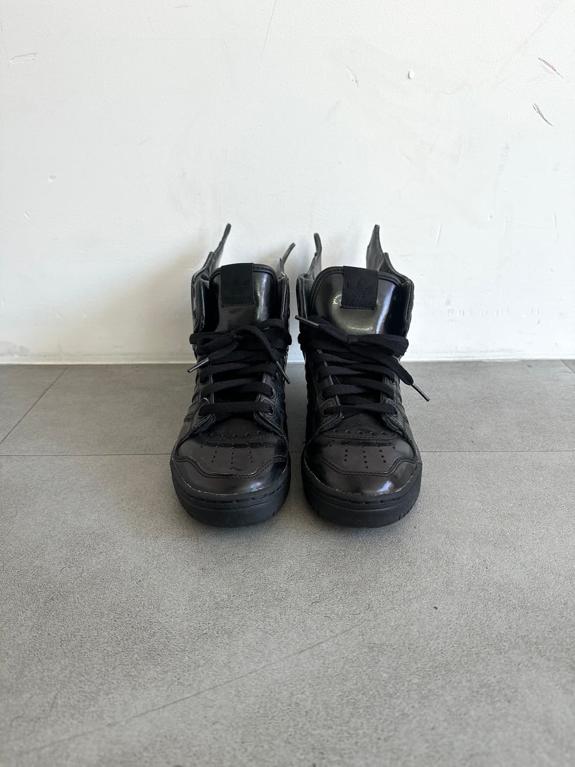 제레미스캇 블랙 레더 윙 상품이미지2