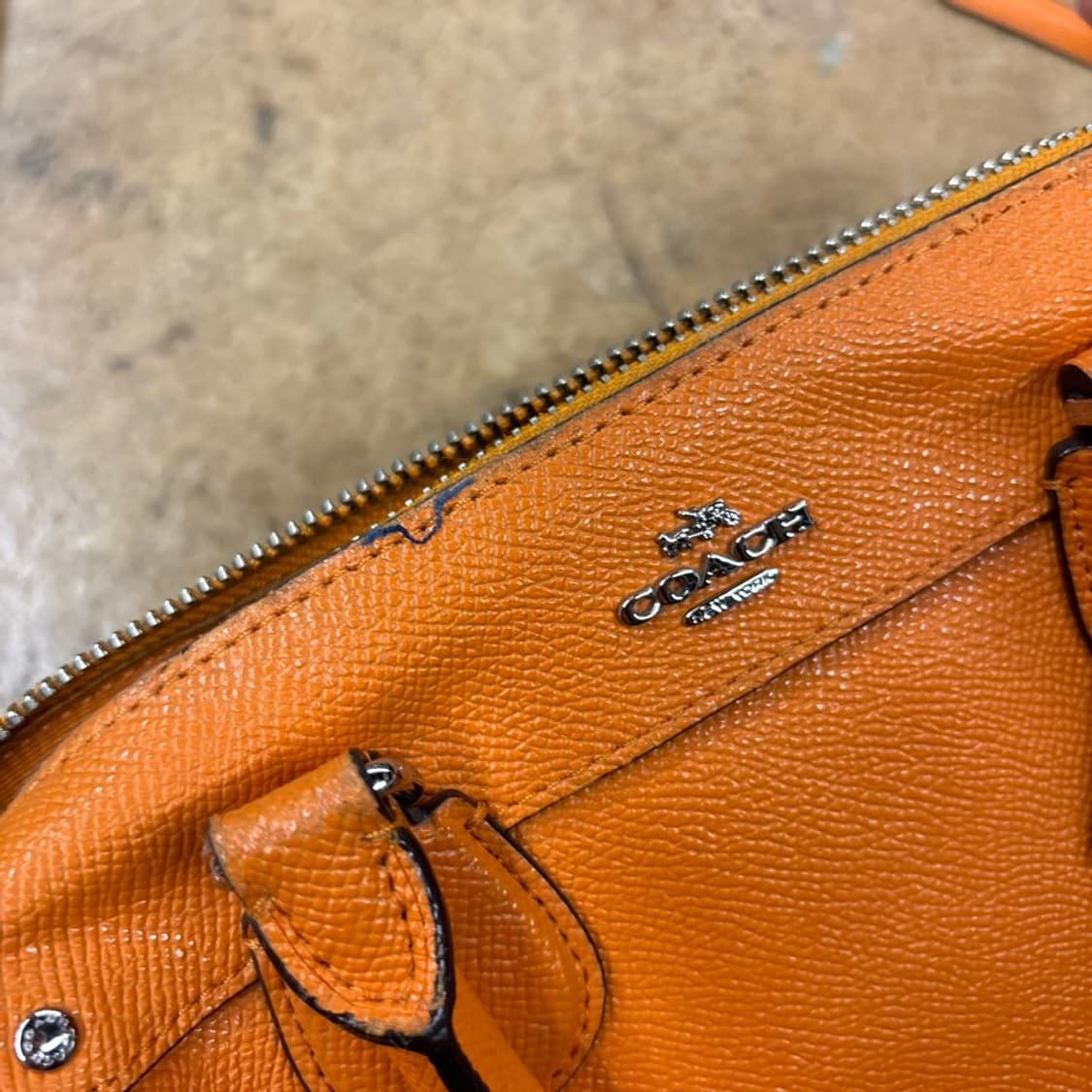 코치 오렌지 크로스 토트 핸드백 가방  상품이미지5