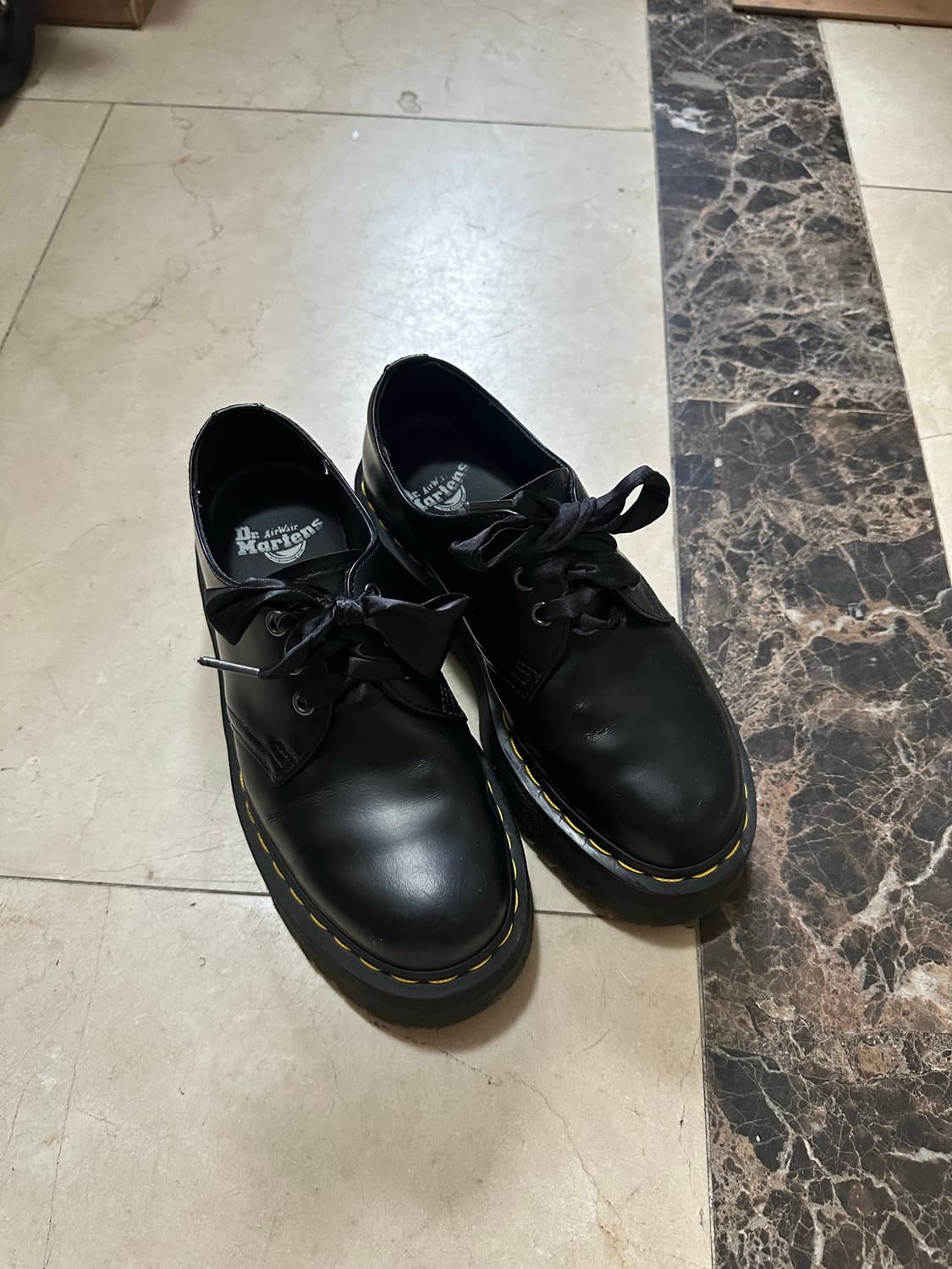 닥터마틴 1461 쿼드 250 상품이미지1