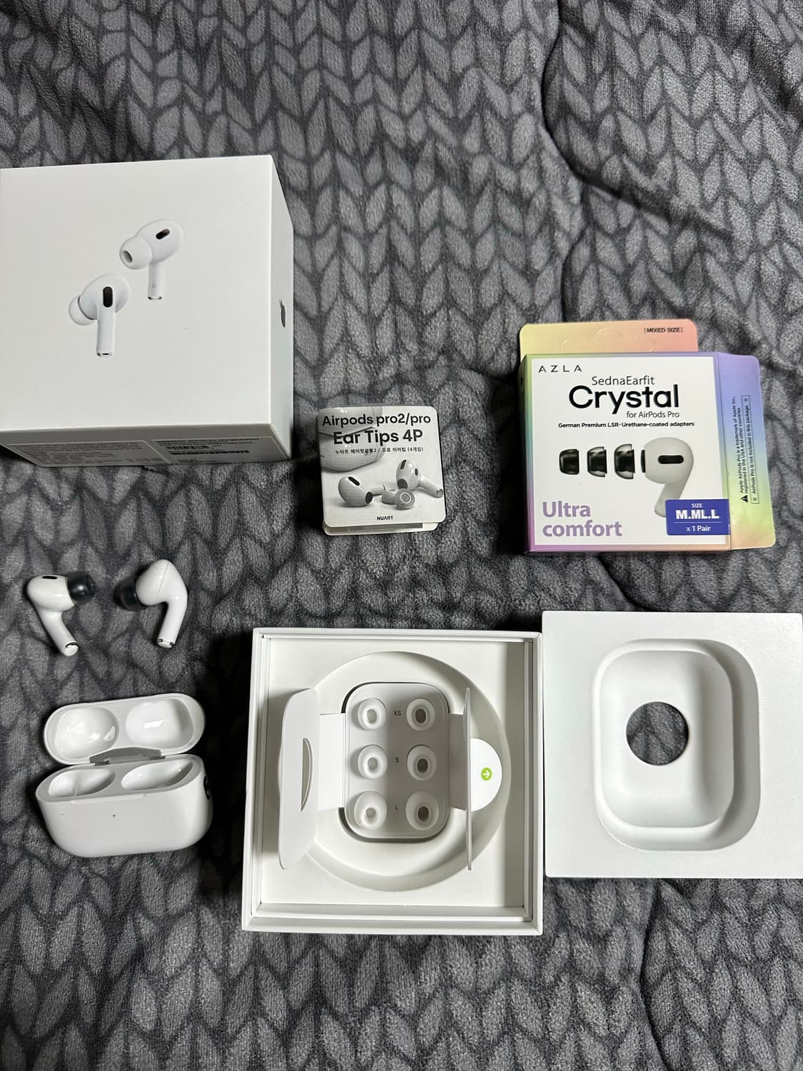 에어팟 프로 2세대 (8핀) + 아즈라 크리스탈 이어팁 포함 상품이미지2