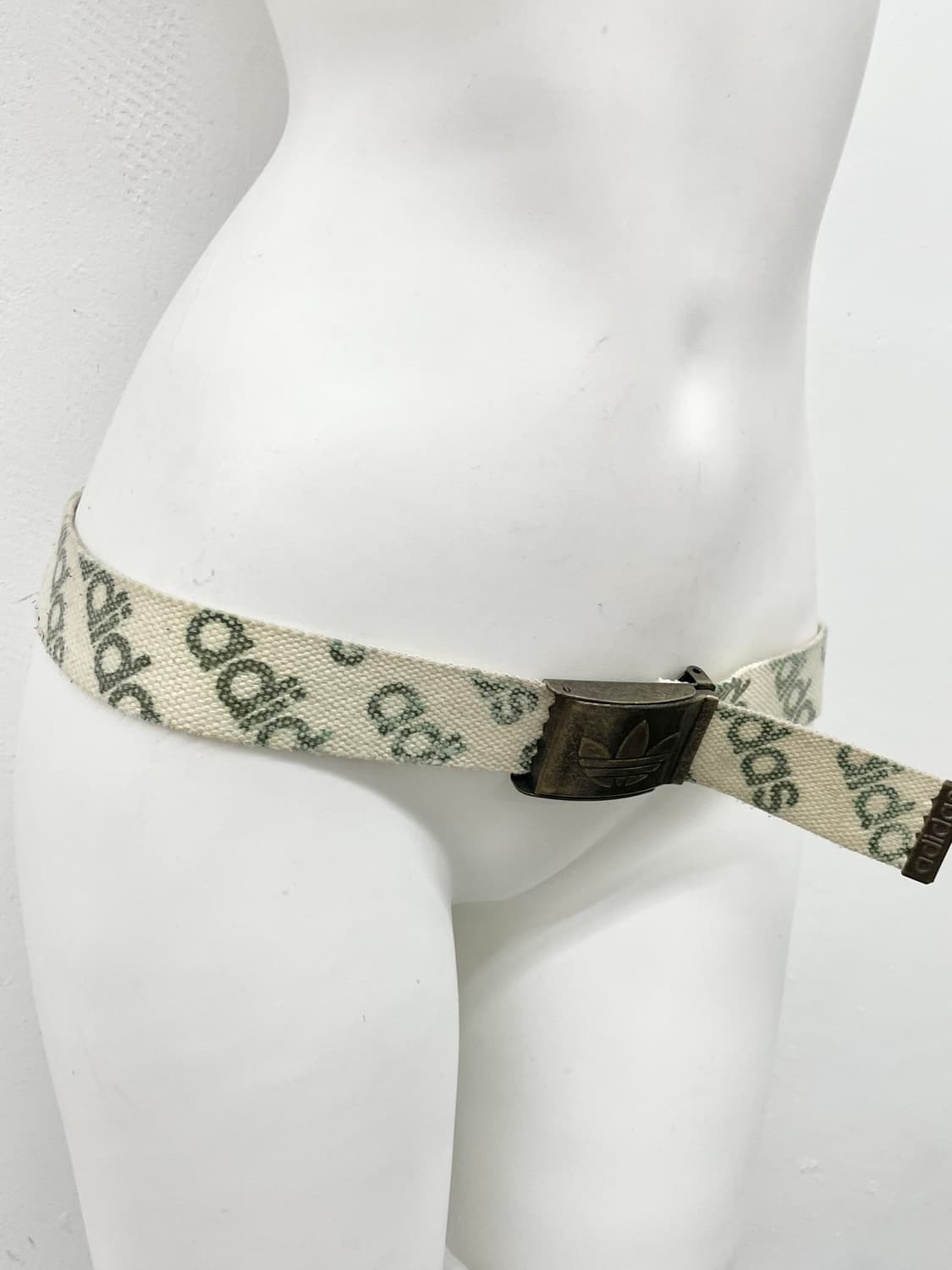 아디다스 캔버스 로고 버클 벨트 상품이미지3