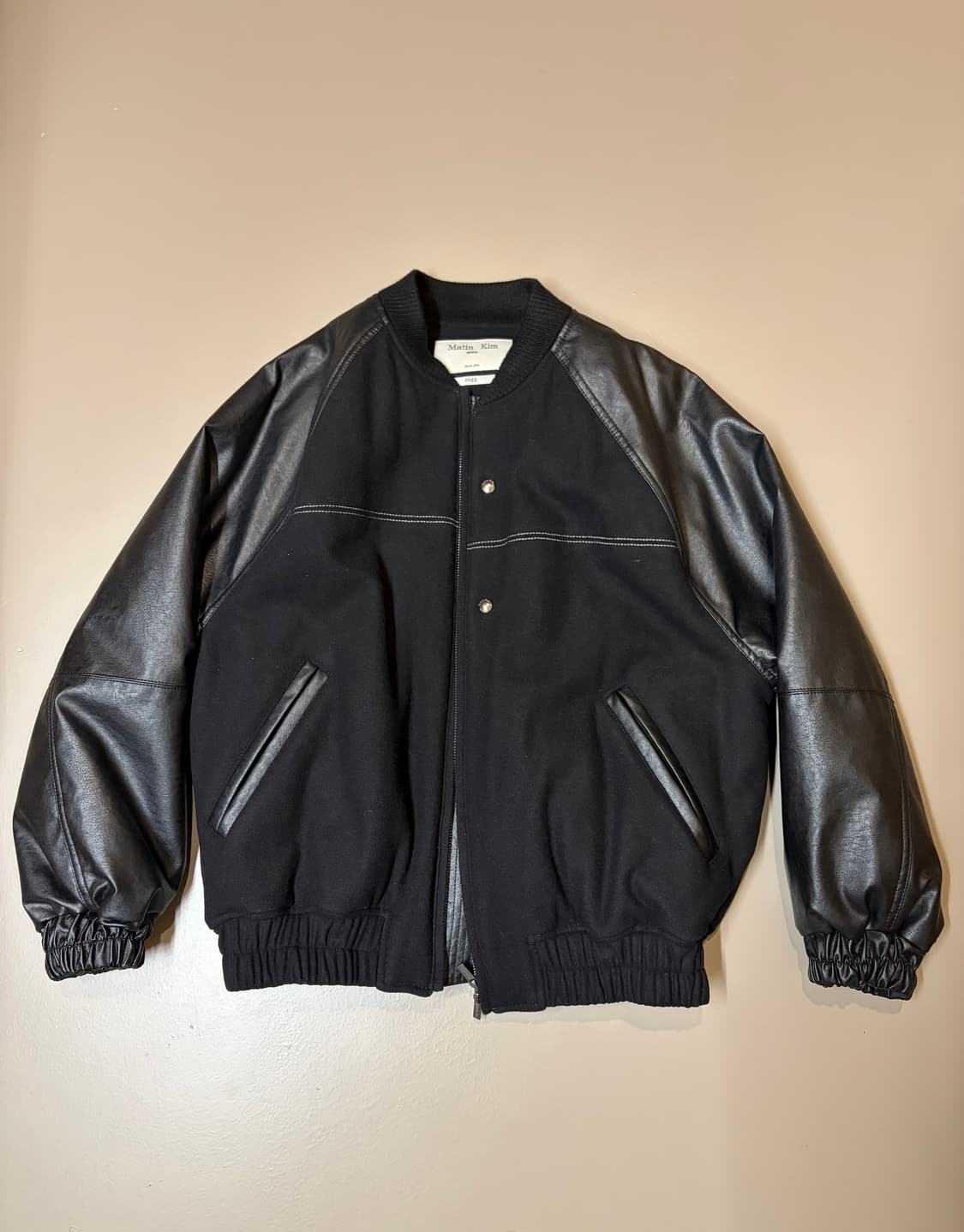 마뗑킴 스터드 포인트 폭스 레더 점퍼 상품이미지7