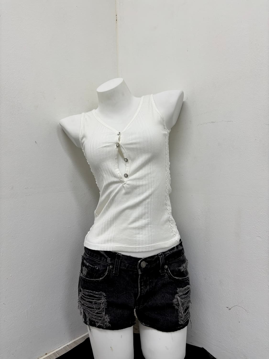 “Vintage” White Lace Detail Slim Fit Sle 상품이미지6