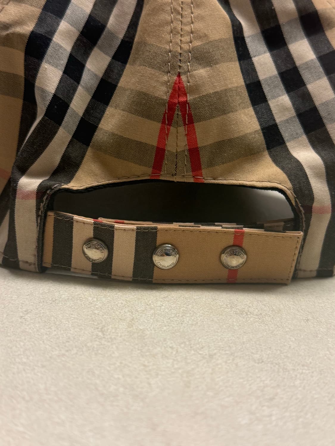 버버리 볼캡 미착용 새상품 상품이미지4