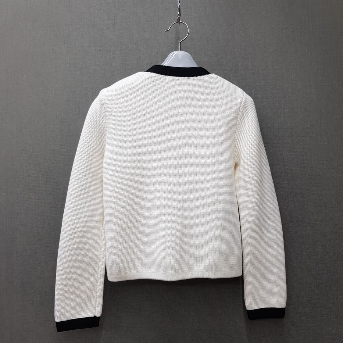 마쥬 Maje 컬러 트리밍 포켓 디자인 가디건 1사이즈 상품이미지4