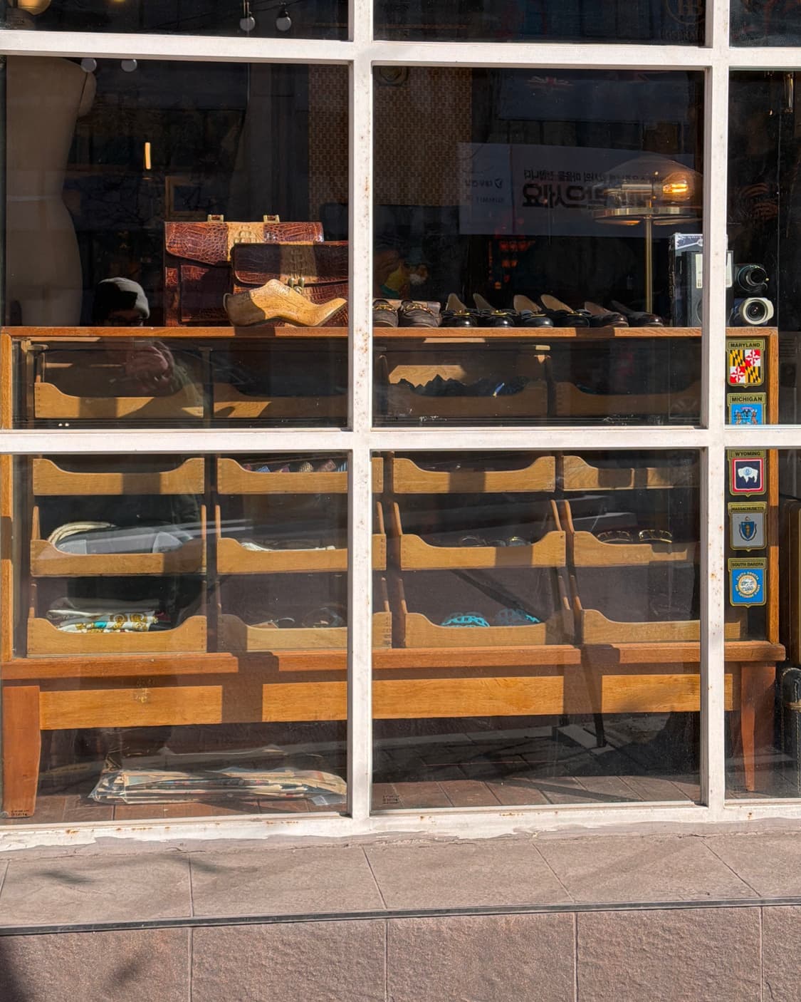 빈티지 소품 영국 엔틱 하버데셔리 진열장 상품이미지1