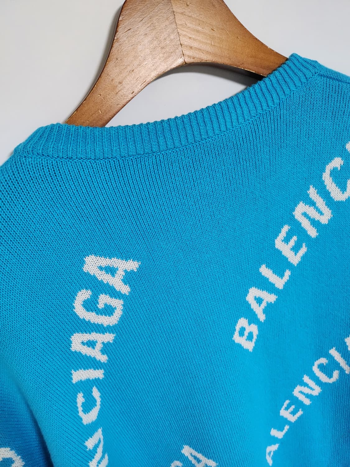 [L] 발렌시아가 블루 멀티로고 울 오버핏 니트 625329 T3178 상품이미지6