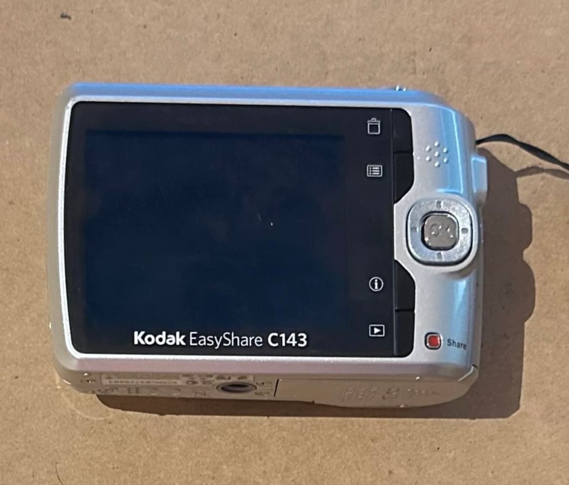 코닥 C143 키키 디카 판매합니다 상품이미지3