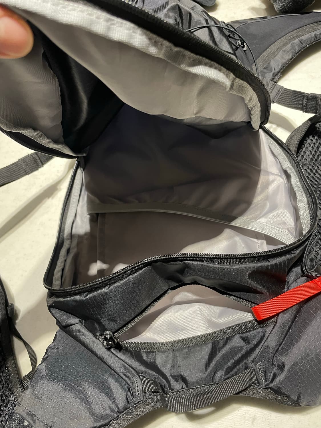 살로몬 xt15 백팩 블랙 새것 상품이미지9