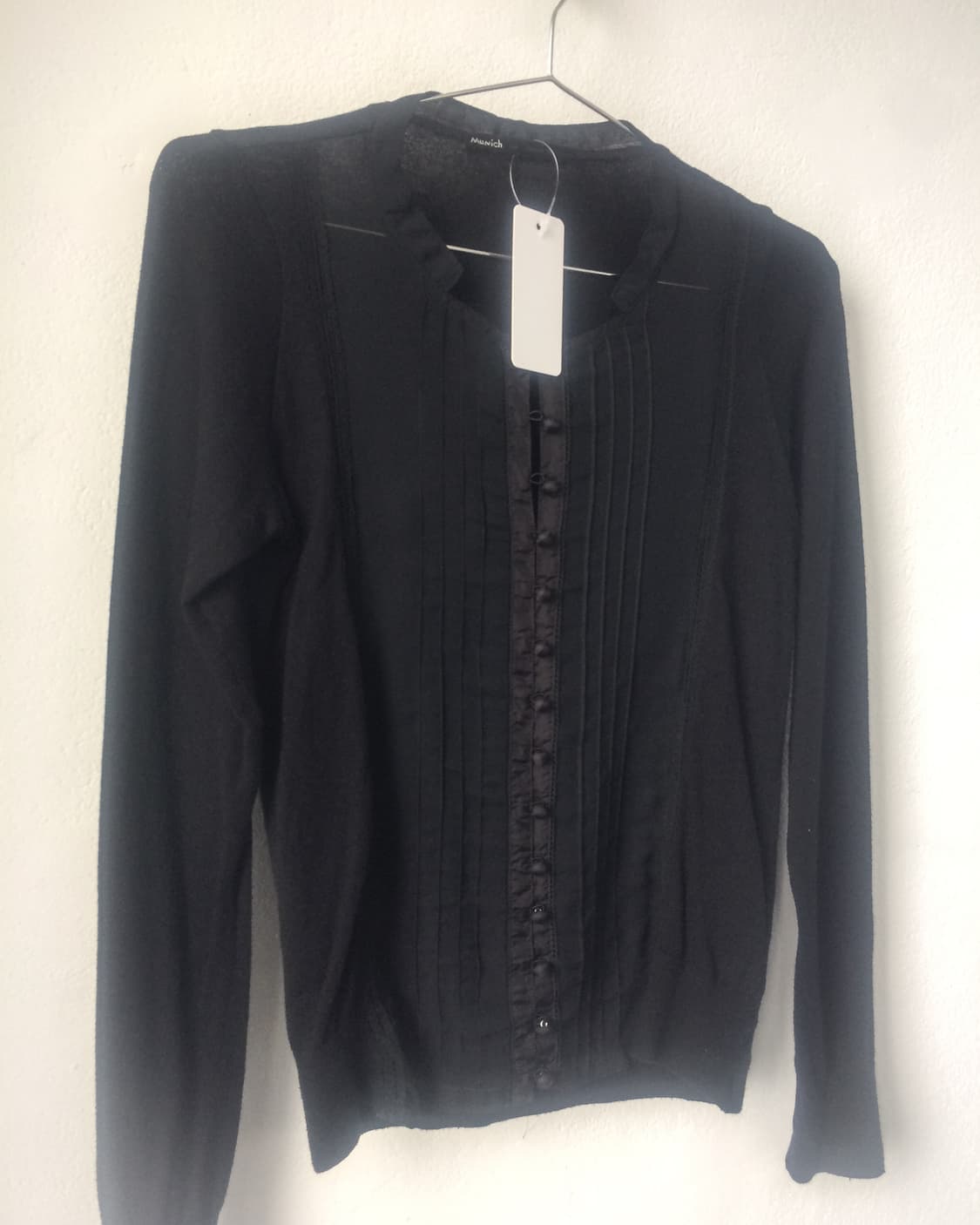 Button point cardigan 상품이미지3