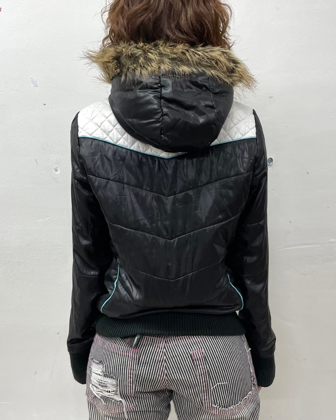 Retro Pink Letter 78 Padded 상품이미지3