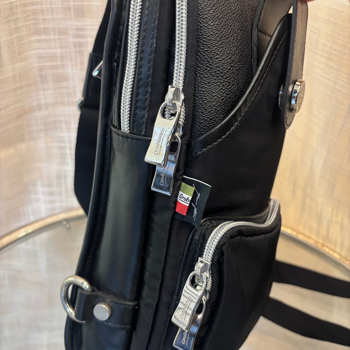 정품 오로비앙코 슬링 크로스백    상품이미지4