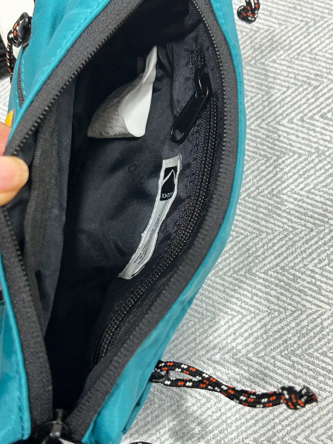 새상품 코닥 Kodak 에센셜 스퀘어 미니 크로스백 상품이미지7