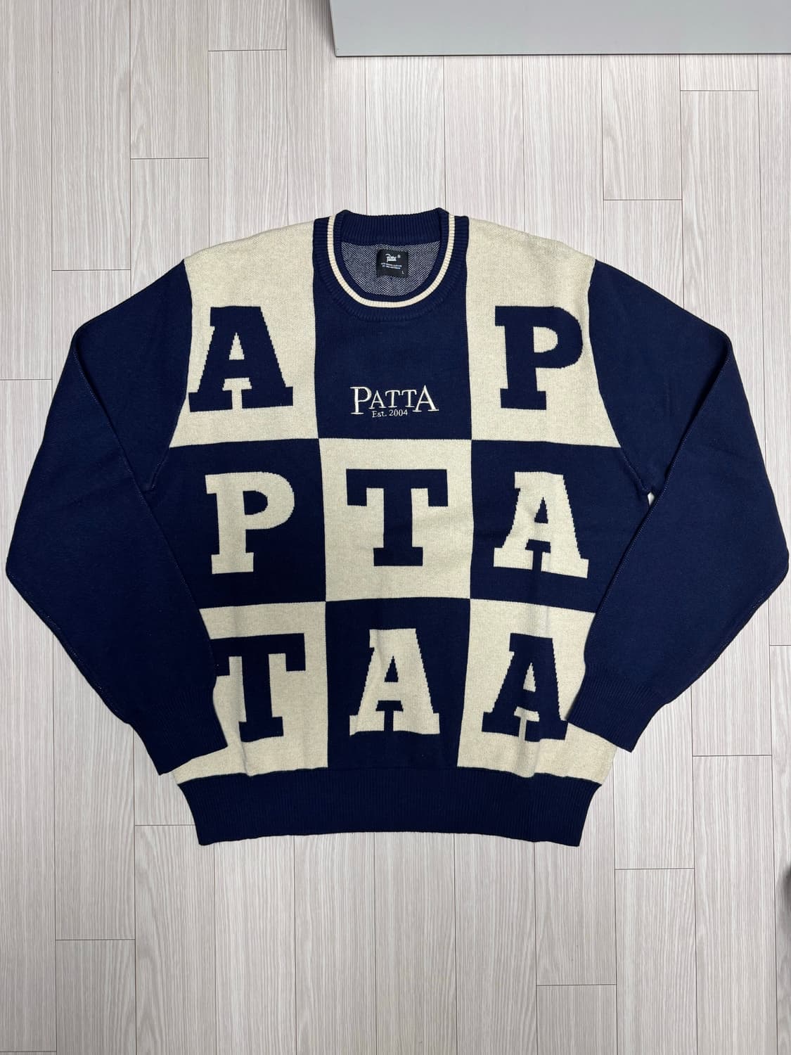 PATTA 니트 L 상품이미지1