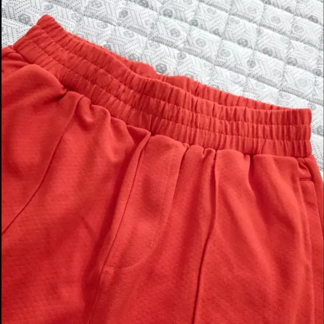 (새상품) 푸마 x 아미 콜라보 와이드 팬츠 오렌지 L 상품이미지5