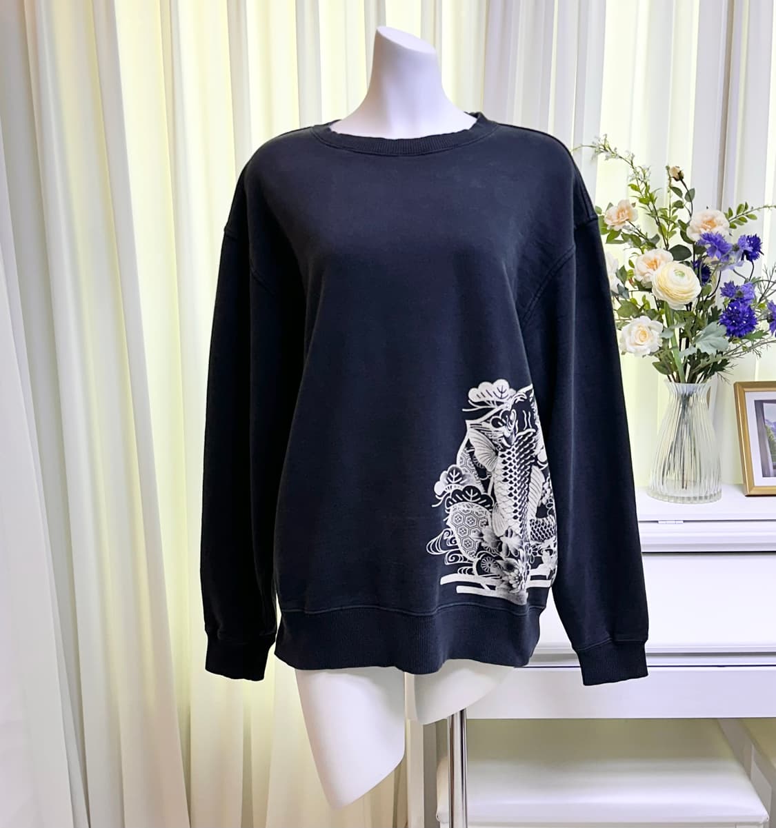 카라쿠리 타마시 코이 사쿠라 맨투맨 상품이미지2