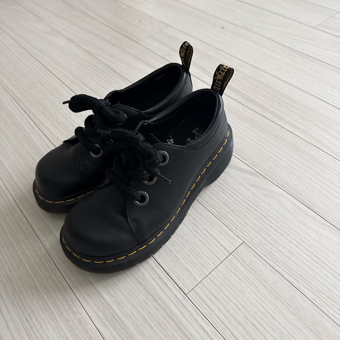 닥터마틴 크랜포드 240 상품이미지3