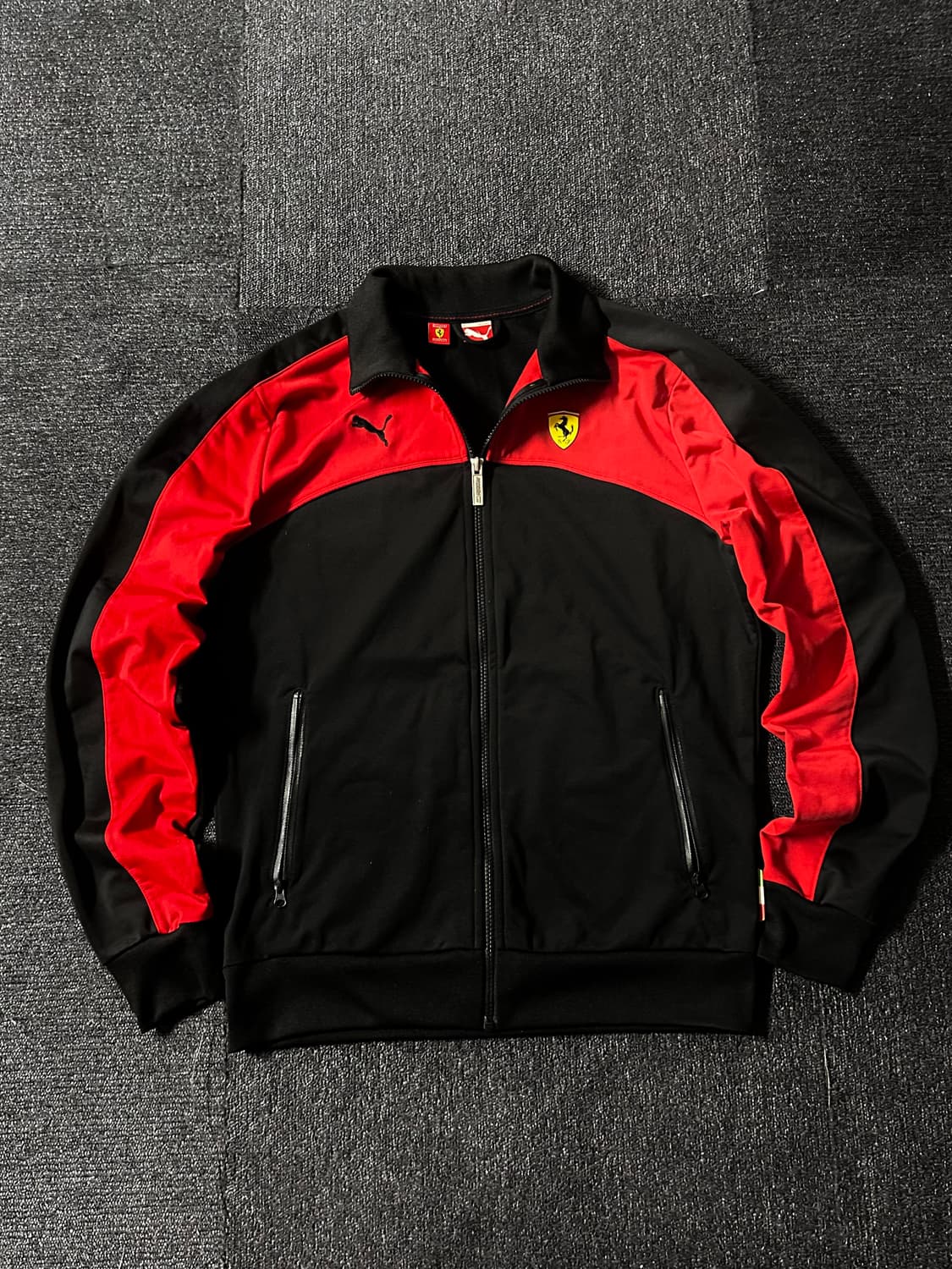 PUMA × Ferrari 스쿠데리아 트랙 자켓 M 상품이미지2
