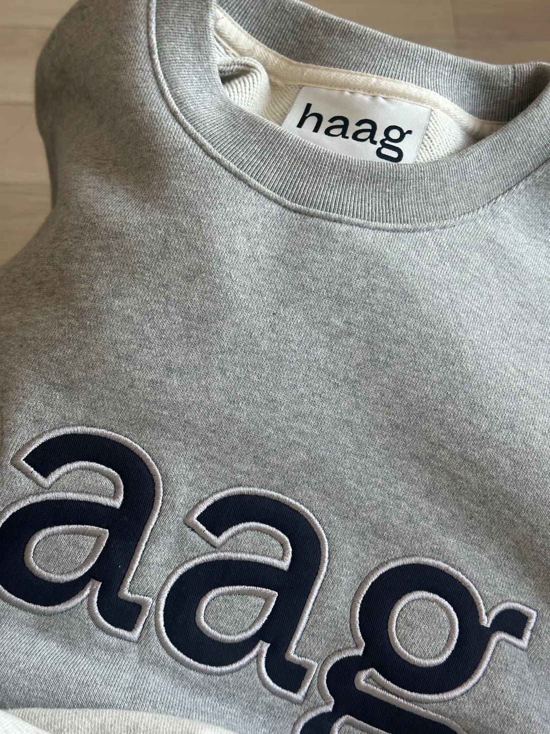 헤이그 벌스데이 맨투맨 그레이 상품이미지1