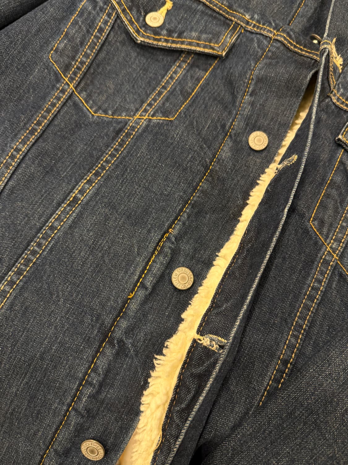 Levis 리바이스 쉐르파 데님 트러커 자켓 상품이미지7