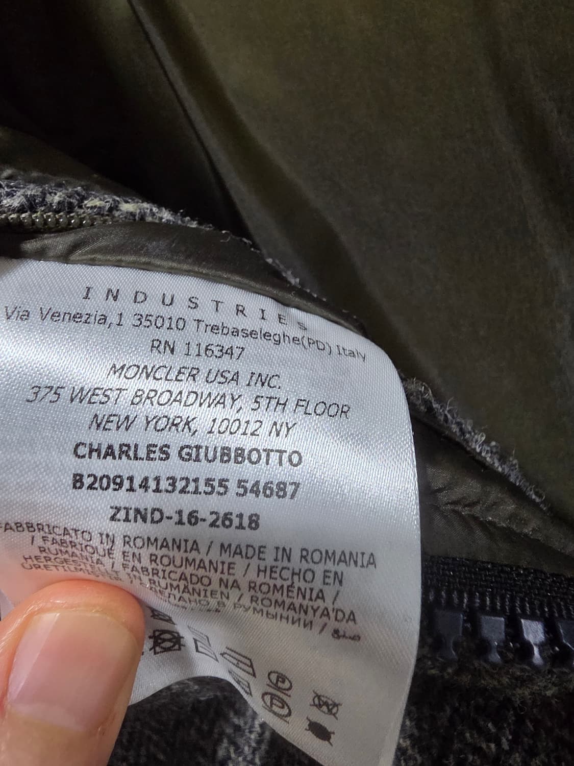 몽클레어 감마블루 헤링본 패딩 상품이미지5