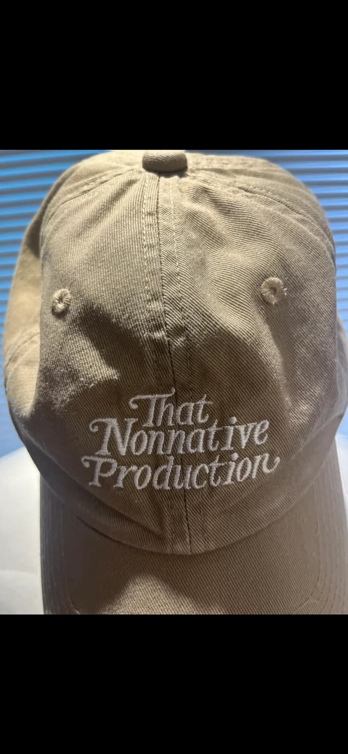 논네이티브 레터링 베이지 캡 상품이미지1