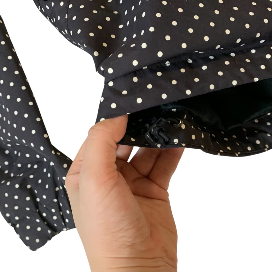 노스페이스 도트무늬 바람막이 상품이미지5