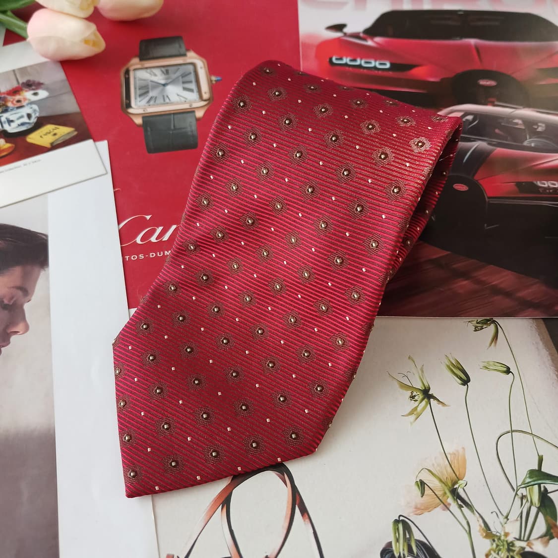 켐브리지 멤버스 실크 레드 패턴 넥타이 9.2cm A+등급 A19249
 상품이미지1