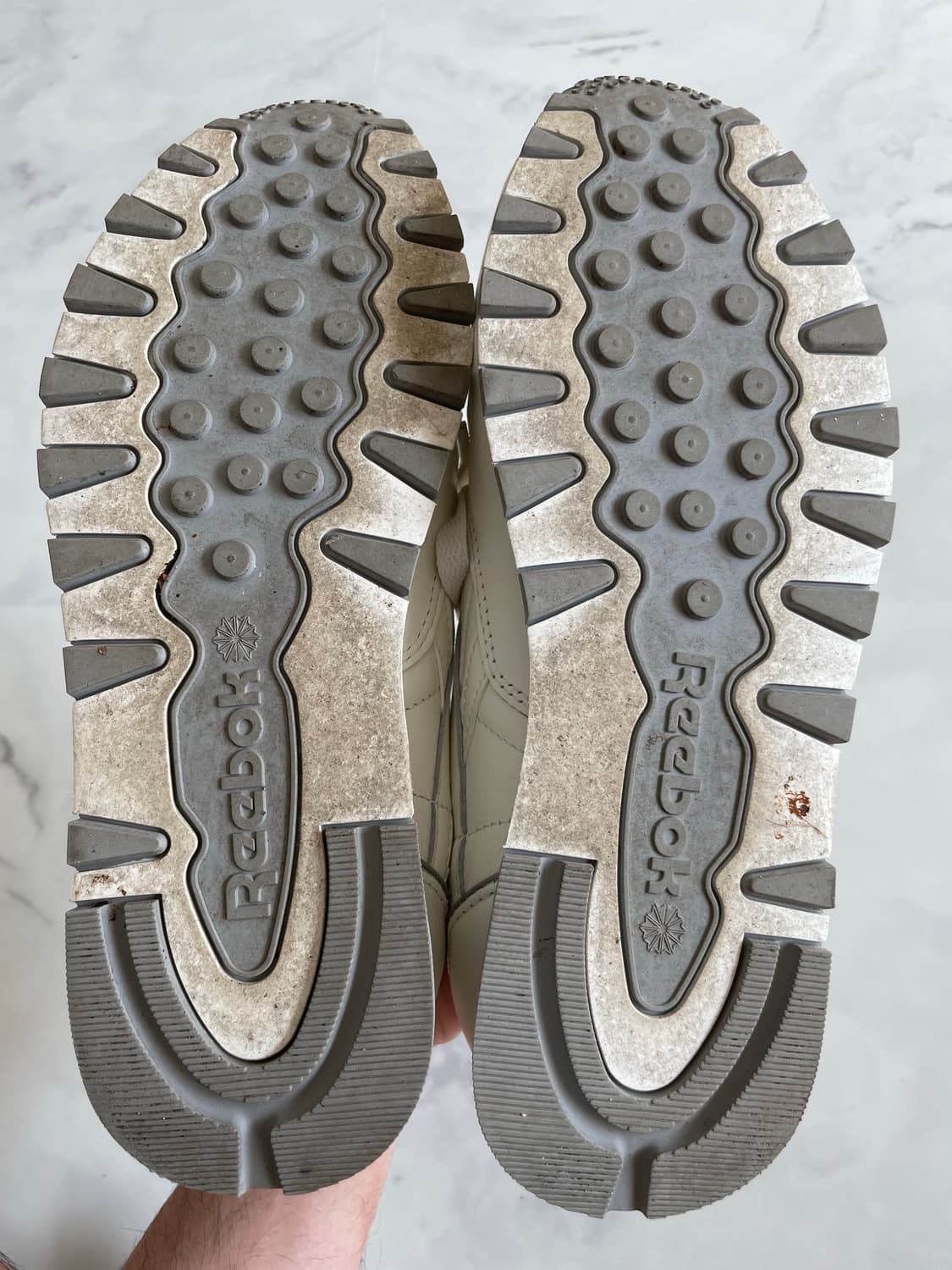 리복 클래식 레더 1983 빈티지 오프화이트 270사이즈 상품이미지5