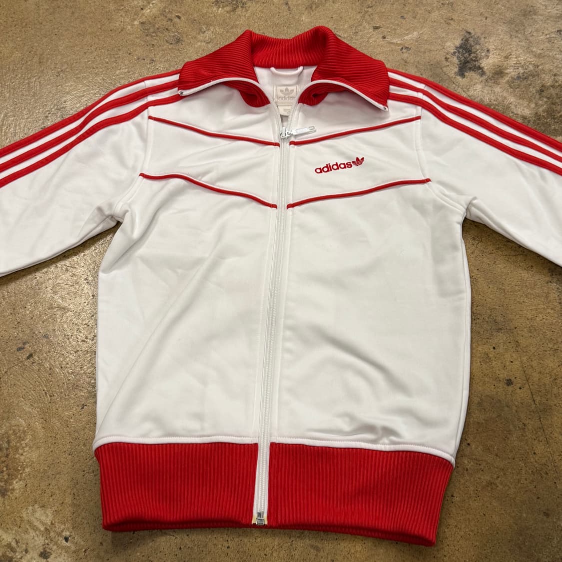 아디다스 흰빨 화이트 레드 트랙탑 져지 상품이미지3