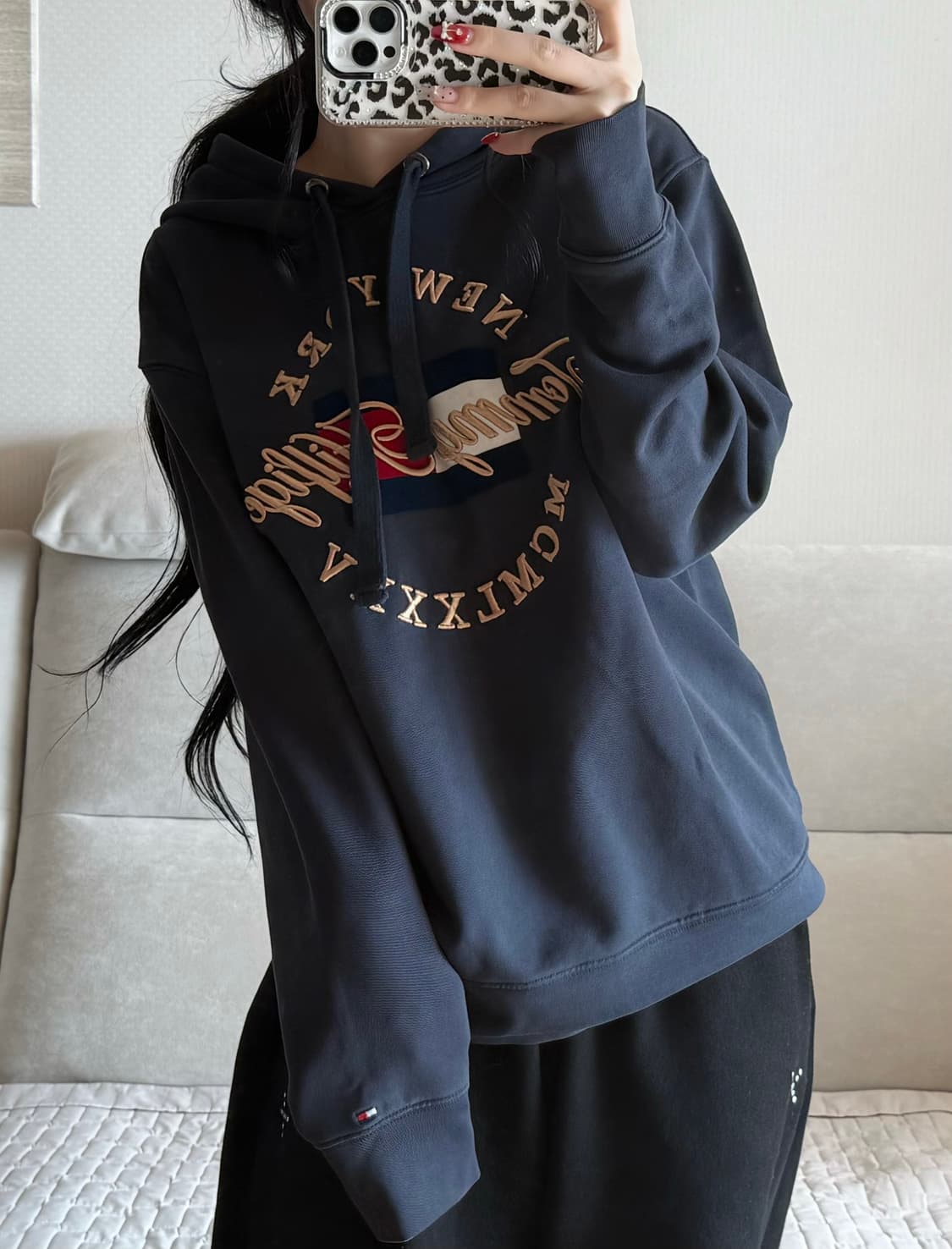 타미힐피거 네이비 후드티 상품이미지1