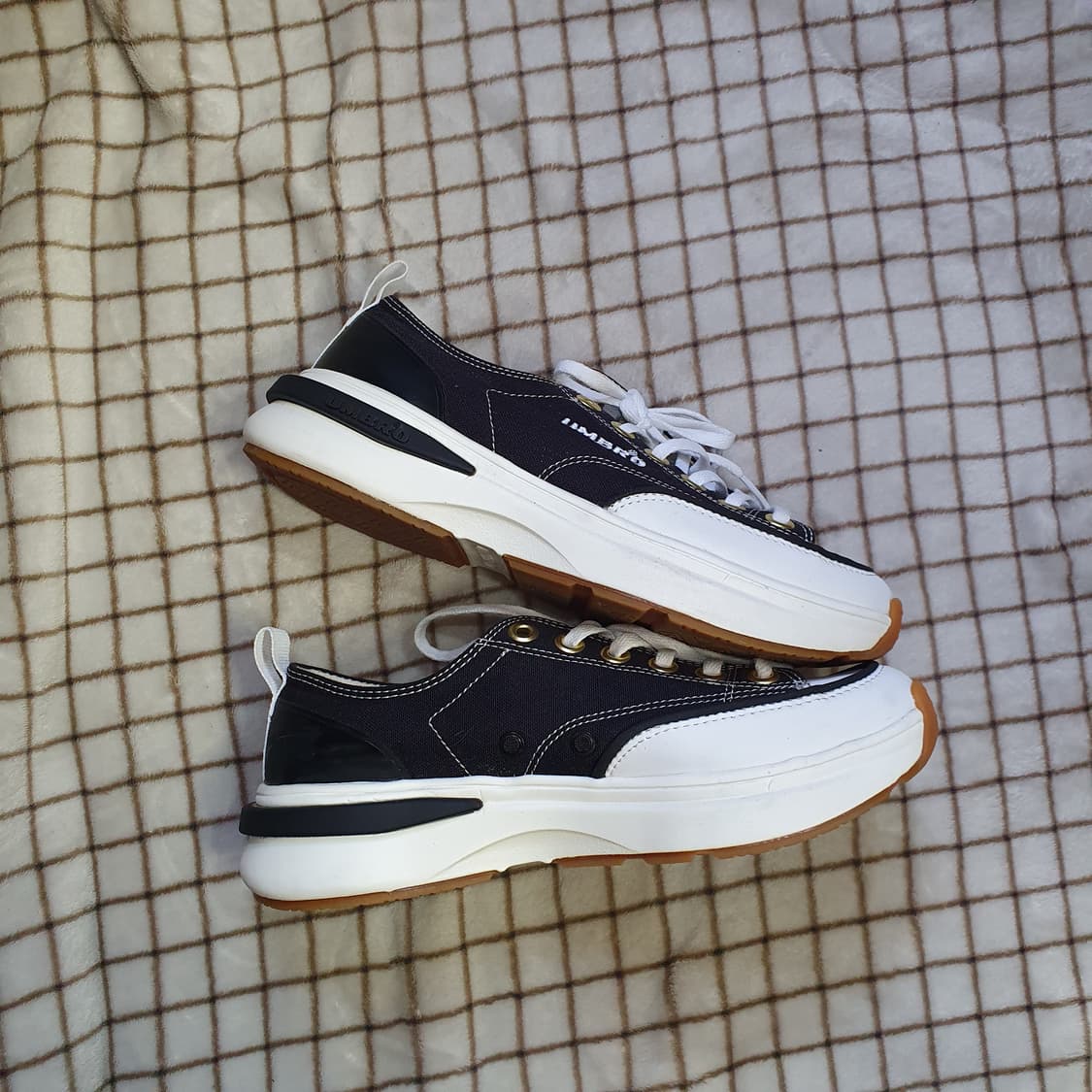 1216) 엄브로 토비 스니커즈 상품이미지3