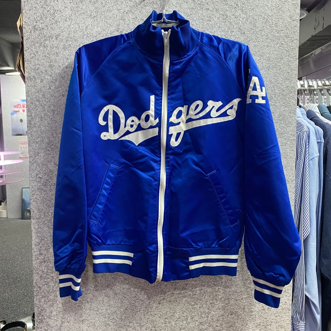 다저스 빅로고 LA 네이비 점퍼 B3324 상품이미지2