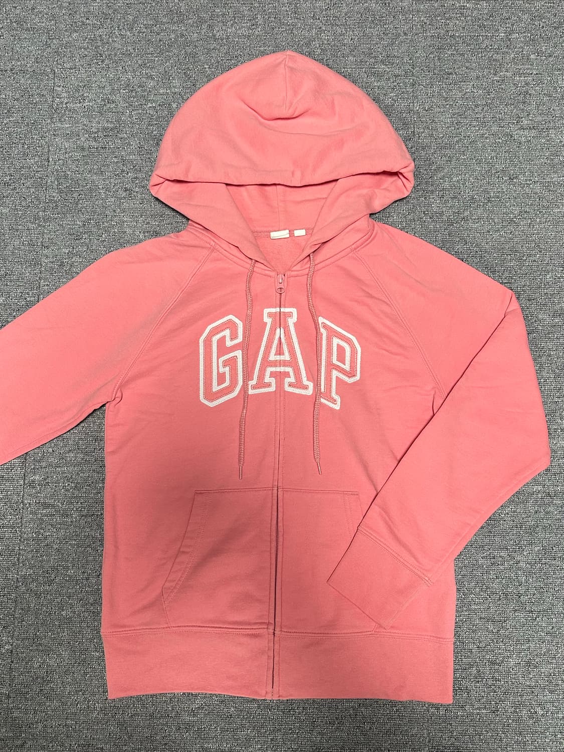 갭 딸기우유 후드집업 상품이미지1