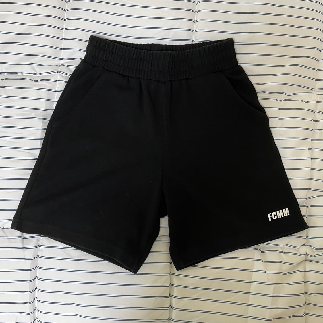 FCMM 에프씨엠엠 블랙 반바지 트레이닝 팬츠 판매 상품이미지1