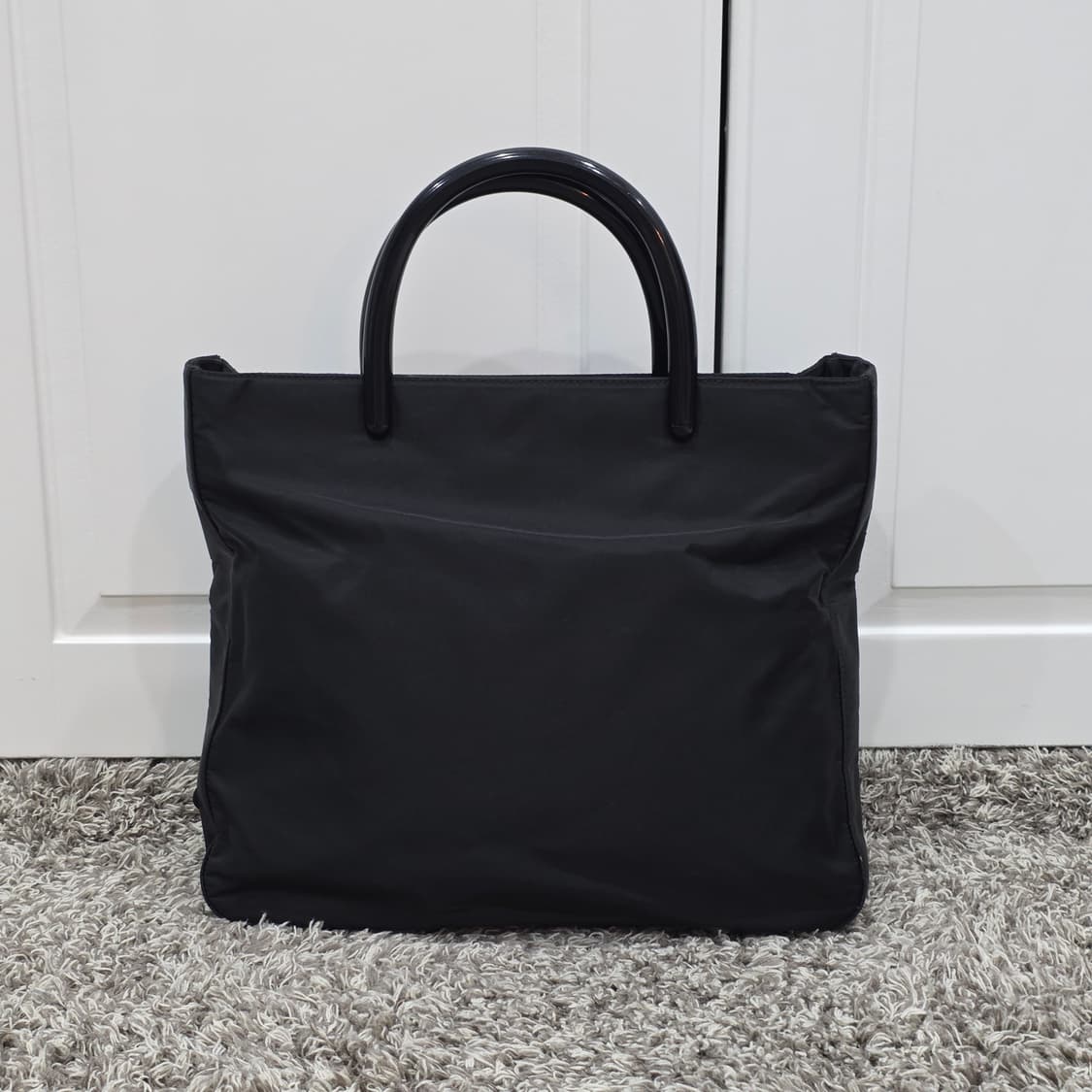 프라다 포코노 나일론 삼각로고 토트백 상품이미지2