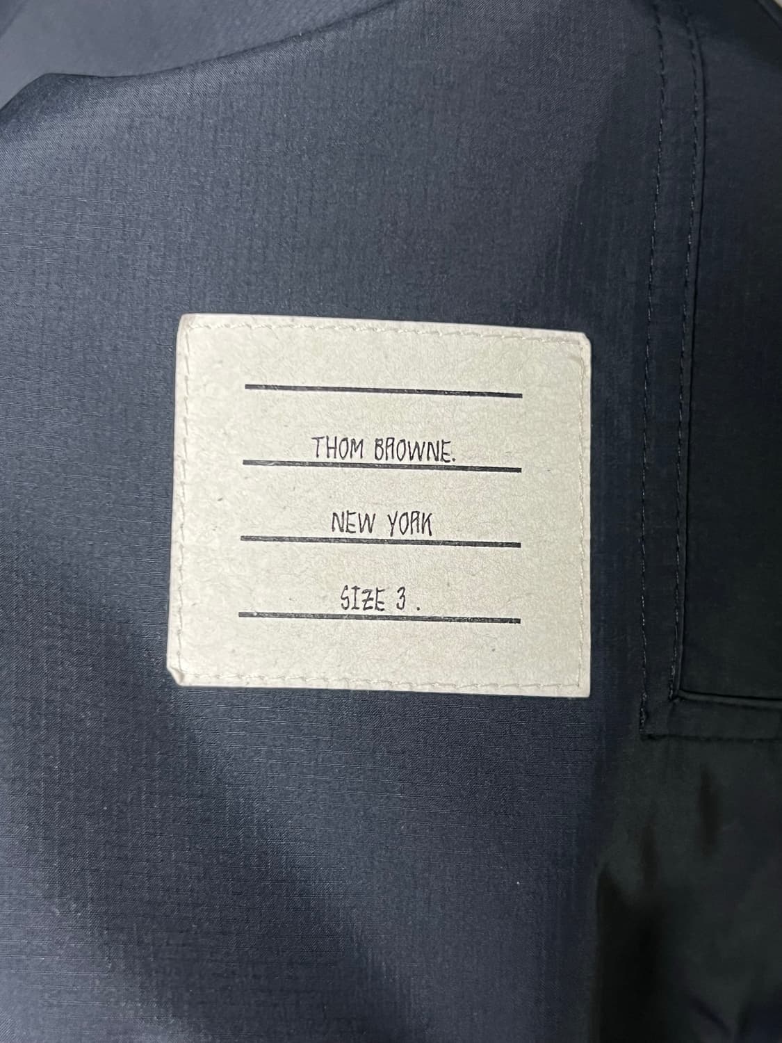 [정품] 신형, 새상품급 / 3 톰브라운 립스탑 바람막이 상품이미지3