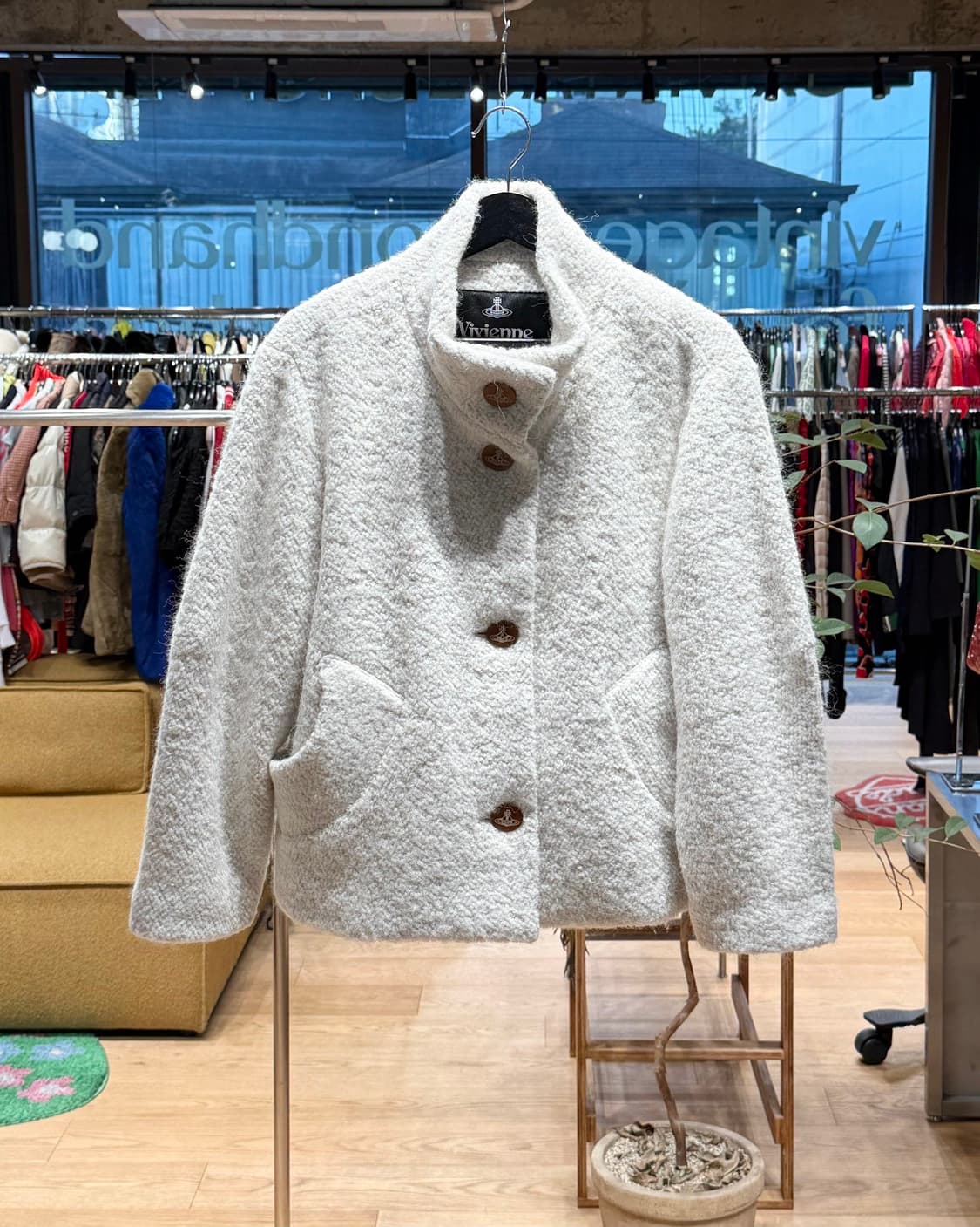 비비안 웨스트우드 아이보리 알파카울 자켓  상품이미지1