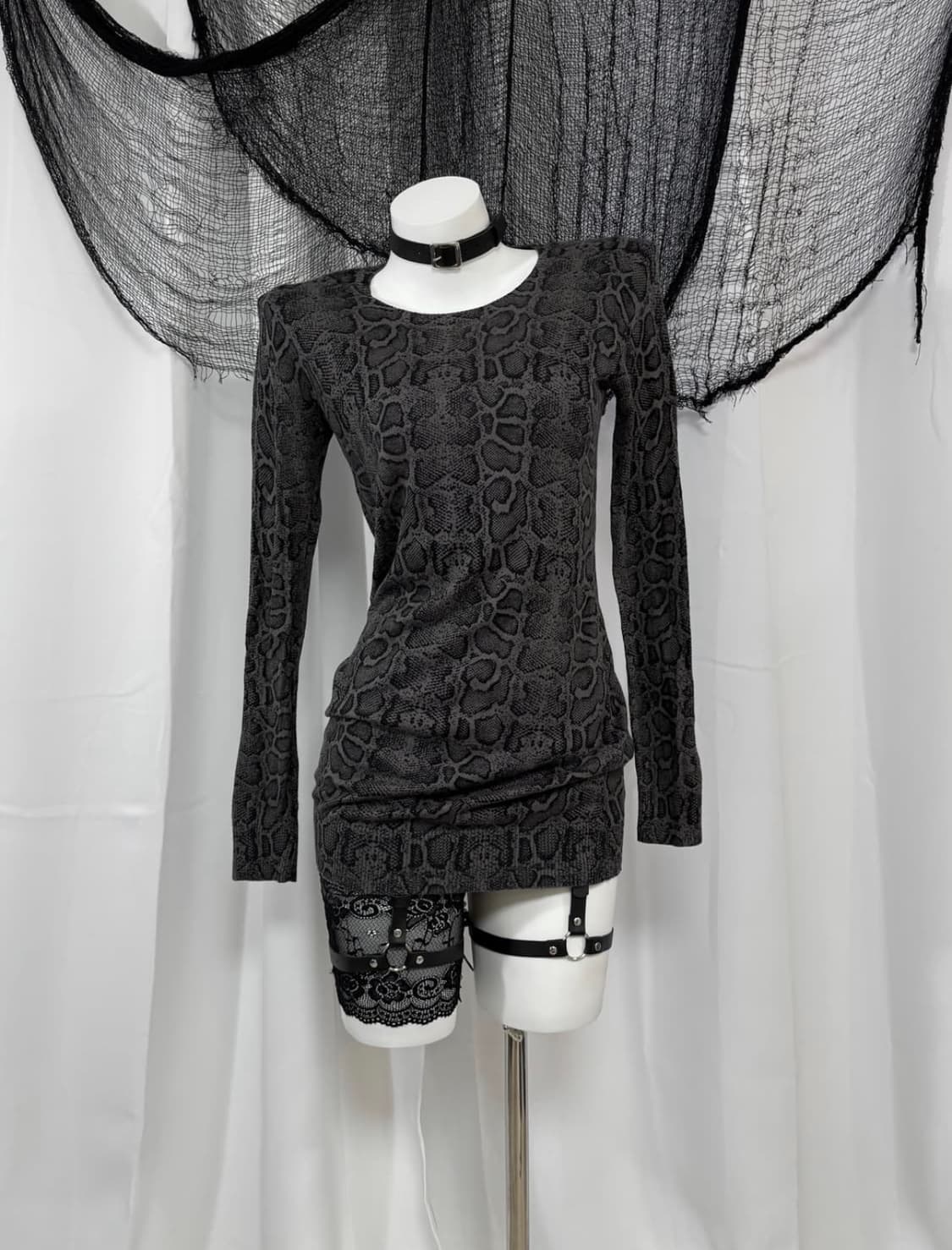 Snake knit 파이톤 니트 상품이미지1