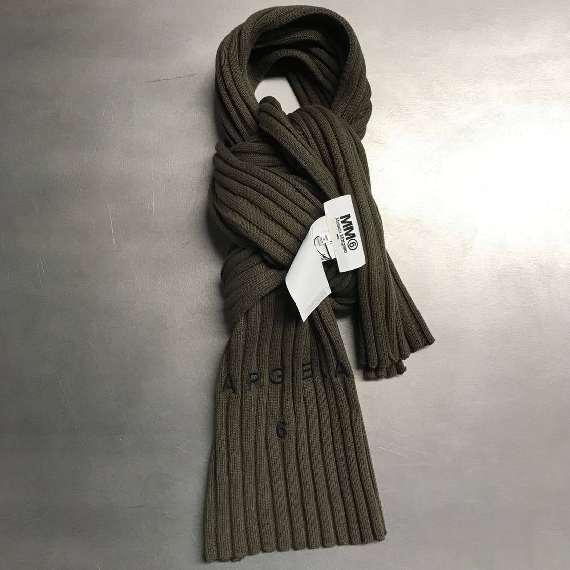 MM6 마르지엘라 로고 머플러 상품이미지1