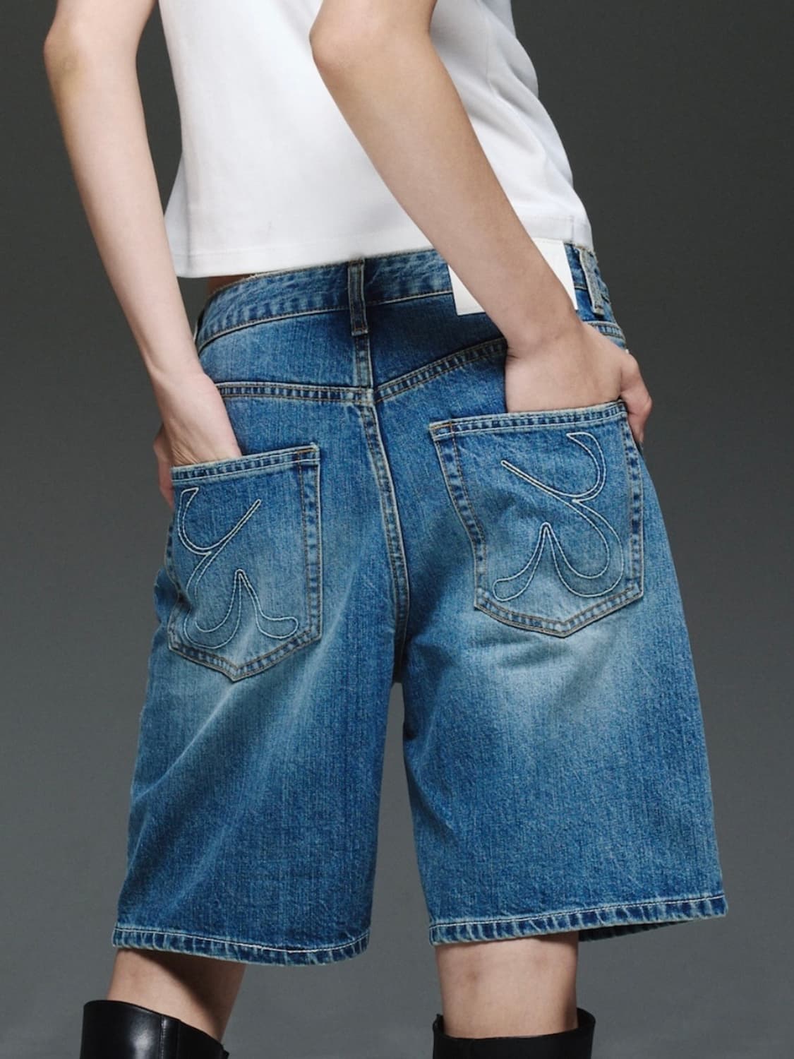 글로니peggy shorts 상품이미지1