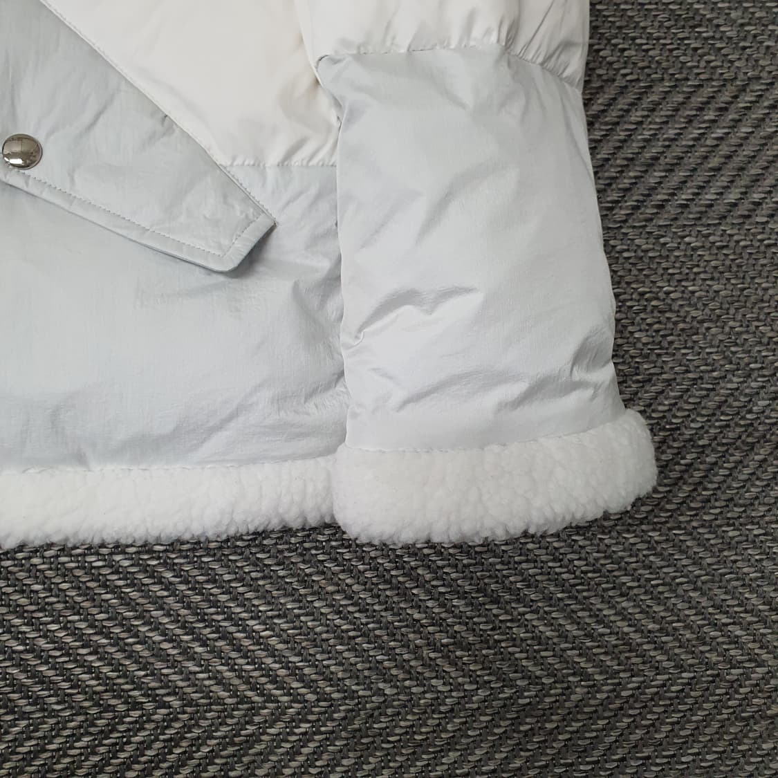 미착용 루이까스텔 오리털 겨울패딩 남자105 상품이미지4