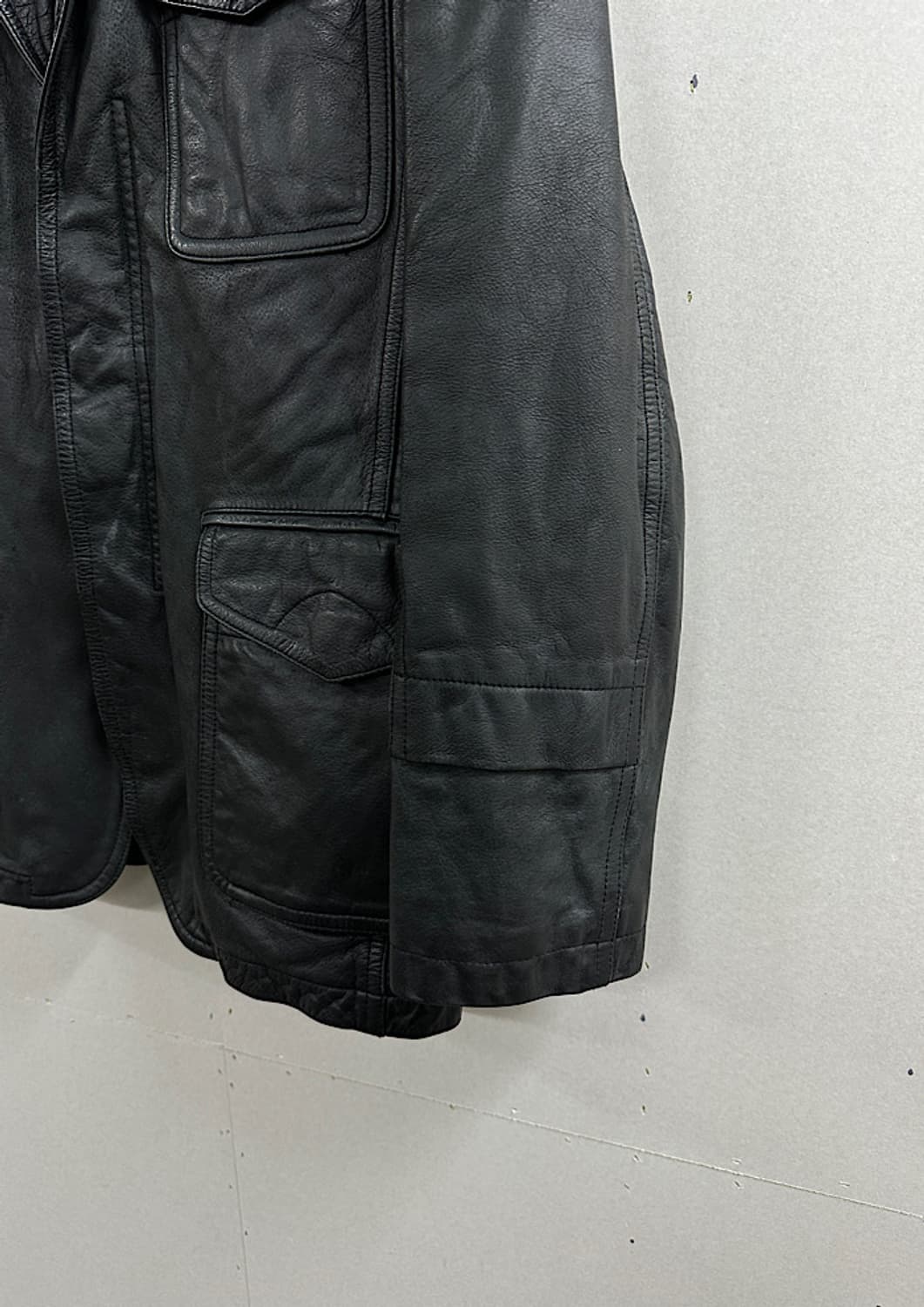 cp컴퍼니 가죽 자켓 L  상품이미지4