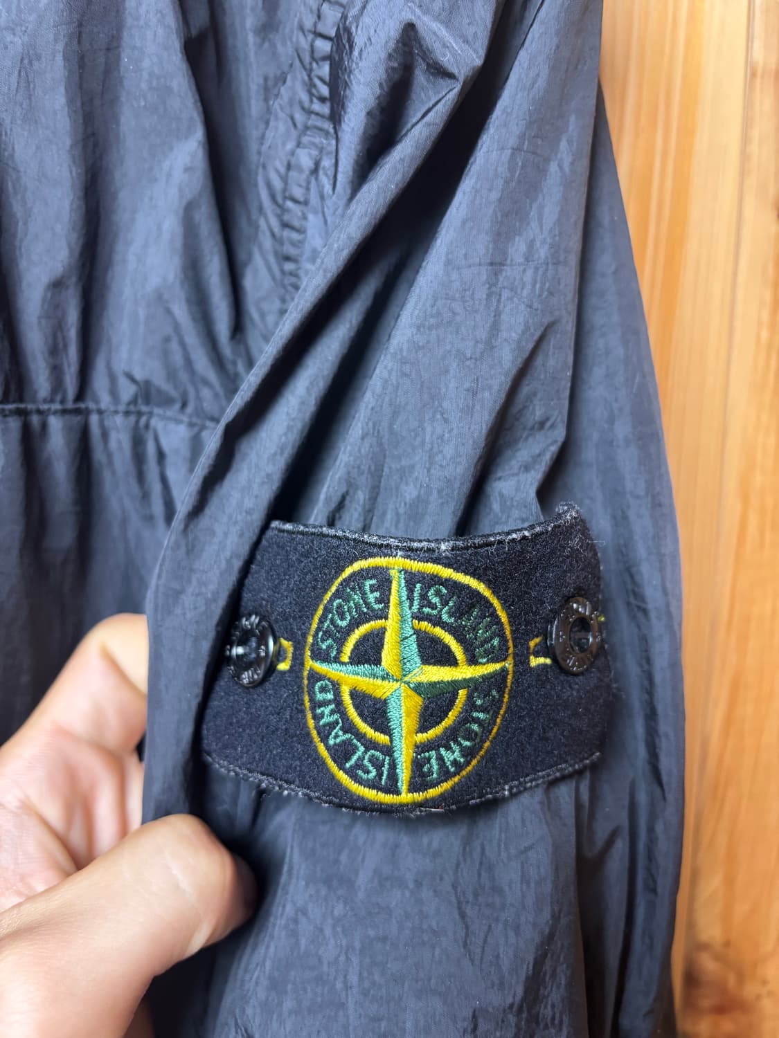 23FW 스톤아일랜드 크링클랩스 나일론 오버셔츠 자켓 상품이미지4