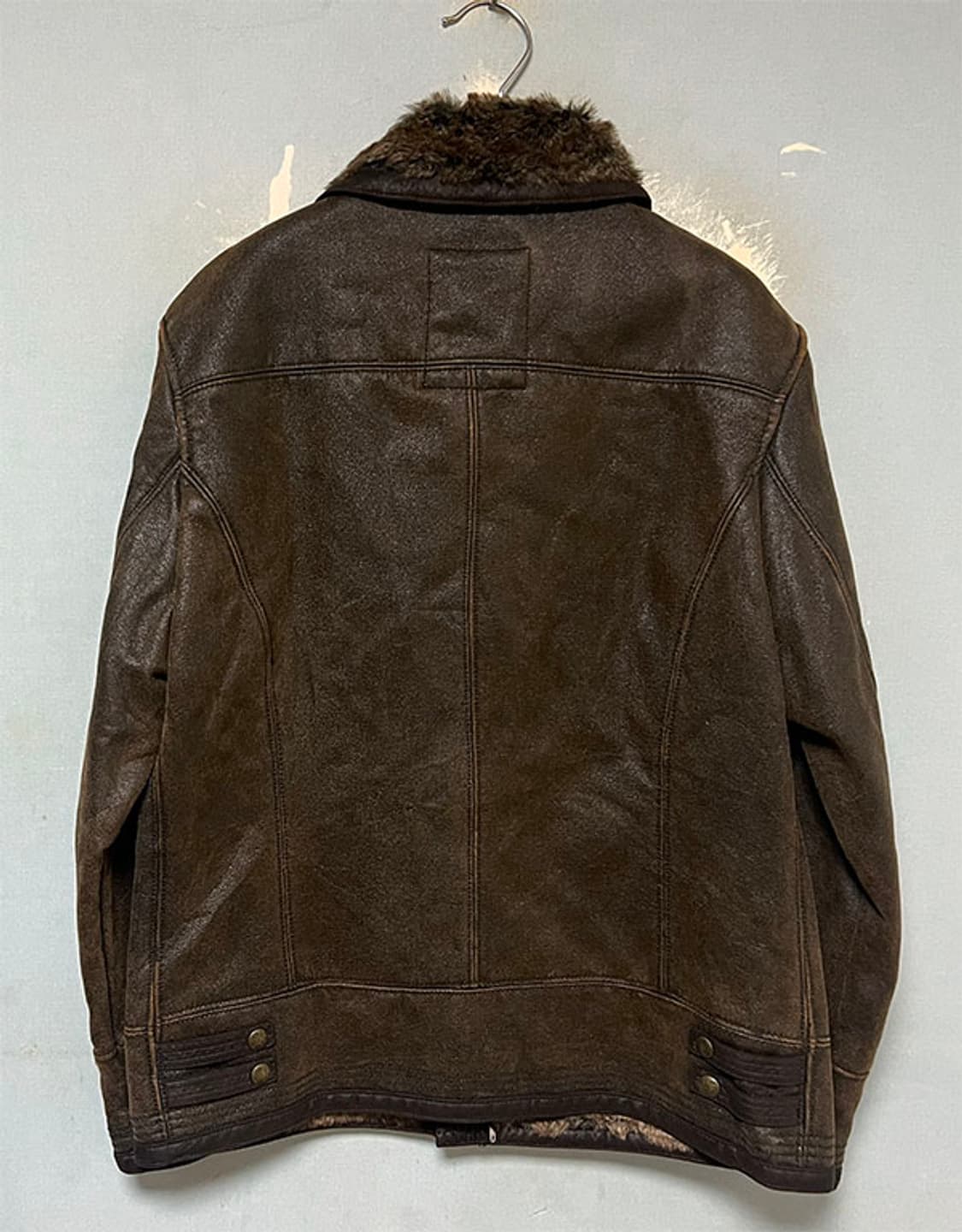 GUESS 게스 남자 무스탕 캐주얼 XL 100-105  상품이미지2